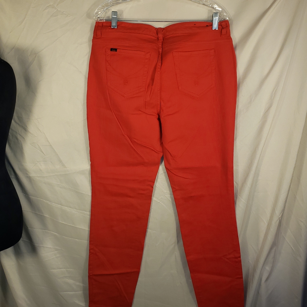 Sofia by Sofia Vergara Red Denim Jeans - 12 - Picture 3 of 5